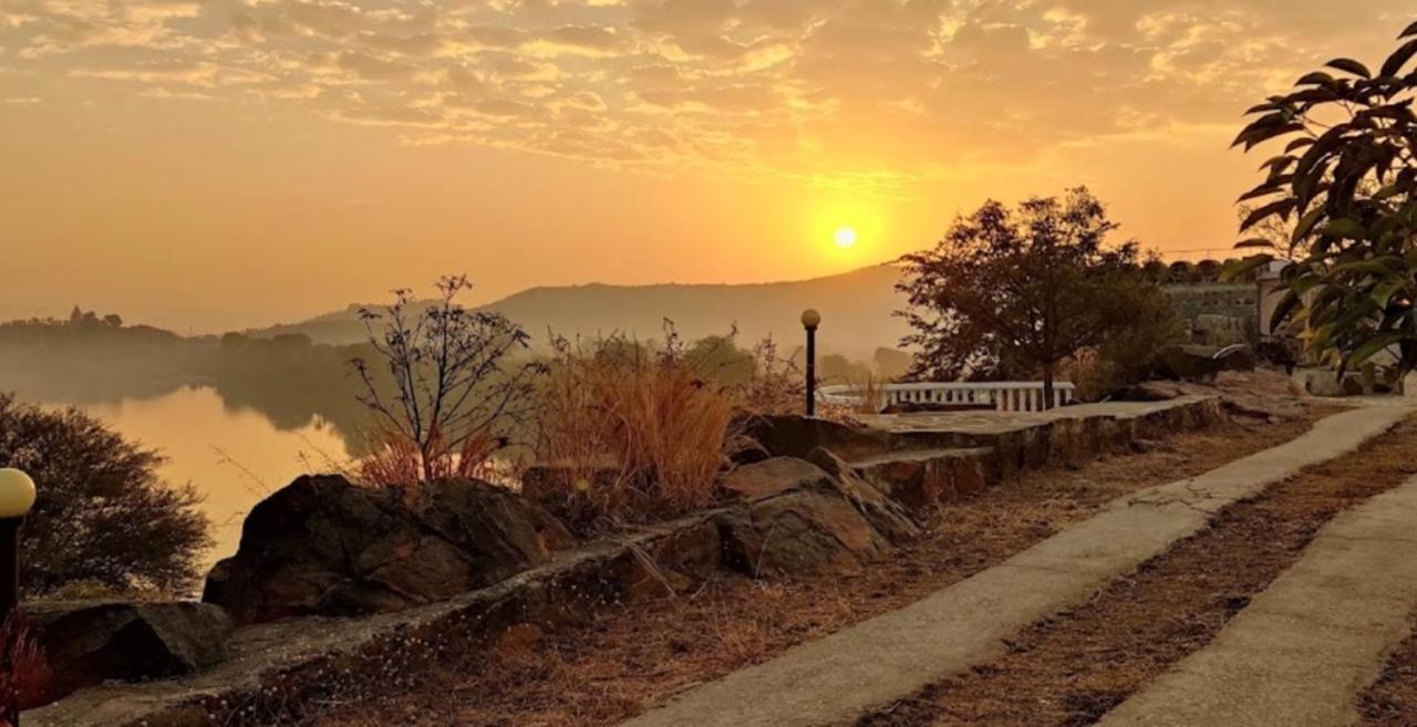Prime Neelkanth Forest Retreat Resort Tehla المظهر الخارجي الصورة